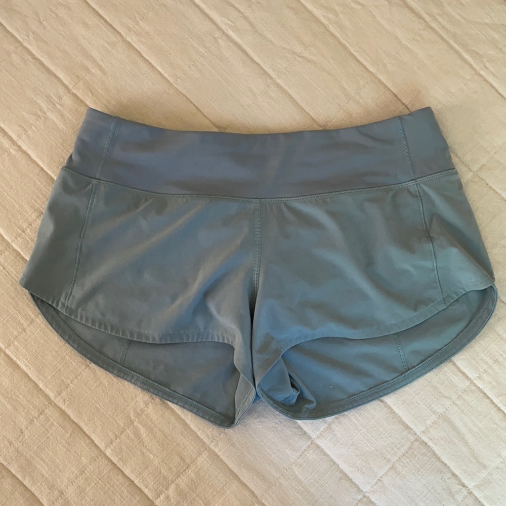 Lululemon Speed Up Short 2.5” - size 4
